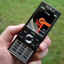 Sony Ericsson W995
