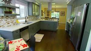This spring rustic kitchen cabinet ideas run the full style spectrum, from french provincial to pacific northwestern, with a scale and motif to suit every space. Colonial Kitchen Design Pictures Ideas Tips From Hgtv Hgtv