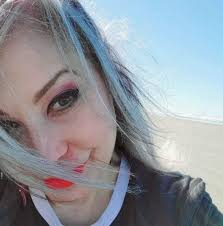 Hey@everyone@highlight I want to start something here in this group. Let's  start an advice/listening circle. You can post a question or tell us  something to get it off your chest. You can