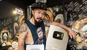 Check spelling or type a new query. Mengenal Hendric Shinigami Sang Master Tato Selebritis