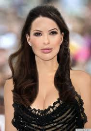 Because we have compiled a comprehensive list of 50 women who these females radiate inner beauty so strong that it transcends the way they look. Ultimate Celebrity Beauty Includes Angelina Jolie S Lips Megan Fox S Brows Photos Poll Huffpost Life