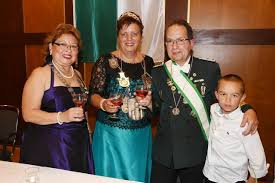 Feierlicher Krönungsball: Hubertusschützen-Bruderschaft feierte seine  Majestäten