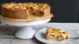Restlichen teig auswalken, streifchen ausradeln und auf die füllung legen. Appeltaart Hollandischer Apfelkuchen Mrs Flury Gesunde Rezepte