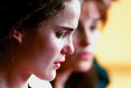 Felicity S1.E01 “Pilot” + S1.E02 “The Last Stand”