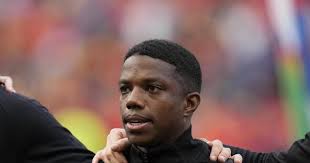 Man United sign Malacia from Feyenoord