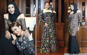 She has been married to armin zaharin since may 9, 1998. Ernie Sering Minta Pendapat