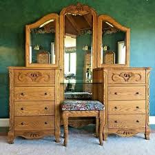 Oakwood Interiors Versailles Vanity With Bench Carved Red Oak Excellent Usa Ebay Interior Red Oak Interior Furniture