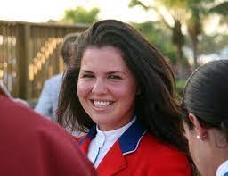 Hillary Dobbs's Instagram, Twitter & Facebook