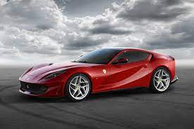 A curvy coupe, the ferrari 812 superfast bolts to a lightning speed of 211 miles per hour. 2018 Ferrari 812 Superfast Top Speed