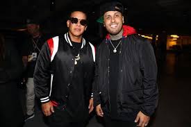 The name nicky jam was jokingly given to rivera by a homeless man. Nicky Jam Volvera A Trabajar Con Daddy Yankee Musica Los40
