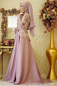 Secin Secil Rakici Adli Kullanicinin Tesetturlu Siklik Panosundaki Pin Musluman Elbisesi Musluman Modasi The Dress