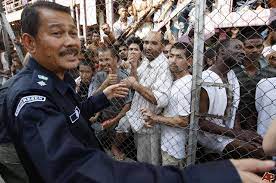 Nearly 20% (2.2 million) of malaysia's workforce are foreign workers, excluding illegal workers. Illegal Workers In Malaysia How Much Do You Know About The Dilemma
