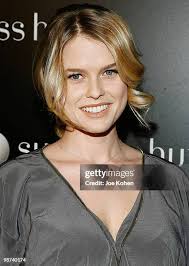 171,029 Alice York Stock Photos, High-Res Pictures, and Images