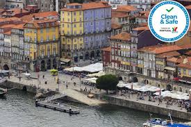Marisqueiras serve the freshest seafood in portugal, a country known in europe for its oceanic specialties. Porto Private Tour Von Lissabon Die Charmanteste Stadt In Portugal 2021 Tiefpreisgarantie