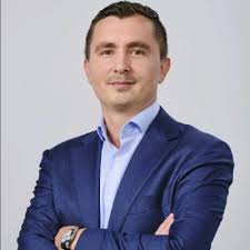 Na 2,5 jaar bij Schreuder Verzekert is het tijd om een nieuw avontuur aan  te gaan. Per 4 oktober start ik bij Schouten Zekerheid als Specialist BTA  op de afdeling Risico Management .