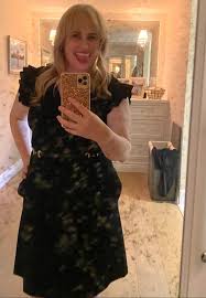 Australian actress rebel wilson enjoyed a shopping spree in paris this week. Rebel Wilson Flaunts Incredible Weight Loss On Instagram