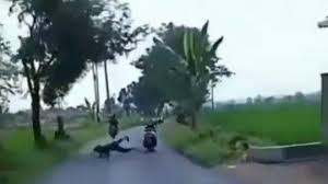 Viral◥ bertekak dengan penarik kereta. Https Pantura Tribunnews Com 2021 05 30 Berikut Prakiraan Cuaca Bmkg Di Pekalongan Raya Minggu 30 Mei 2021 Https Cdn 2 Tstatic Net Pantura Foto Bank Images Ilustrasi Prakiraan Cuaca 5 Jpg Ilustrasi Prakiraan Cuaca Ilustrasi Prakiraan Cuaca Https