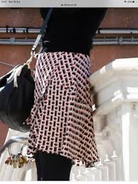 Prince harry is back in the uk (or will be very soon), returning to the scene of the crime and quarantining at frogmore before the unveiling of the princess diana statue next week. Can Anyone Identify This Skirt Melanie Sykes In Venice Pics Mumsnet