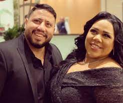 شيماء سيف وزوجها محمد كارتر. Jz1hmiggidxo1m