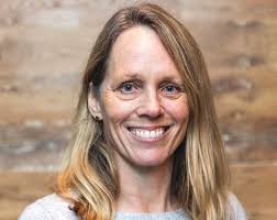 MEET OUR MOMPRENEURS