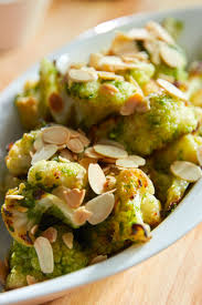 Chou Fleur Roti Et Pesto Vert Josee Di Stasio Recipe Vegetable Recipes Food Recipes