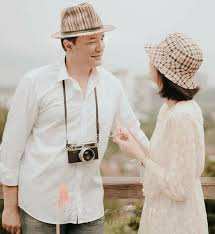 Jika korang mengikuti akaun instagram bekas isteri eizlan yusof, pastinya tertanya siapakah gerangan suami baru vie shantie khan. Isteri Eizlan Yusof Orang Sabah