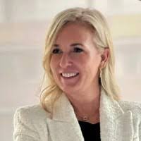 Karime Roman's Instagram, Twitter & Facebook