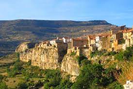 Бронирование апартаментов eana maestrazgo в кастельоте онлайн. La Comarca Del Maestrazgo En Teruel