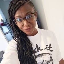 Hannah Poole's Instagram, Twitter & Facebook