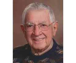 Paula Killian's Instagram, Twitter & Facebook