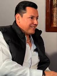 Rogelio Campos y su Pasión por la Música