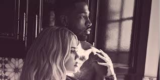 Let's take a look at the difference between dating and a serious relationship. 21 Relationship Red Flags To Watch Out For Early Dating Signs Your Boyfriend Sucks