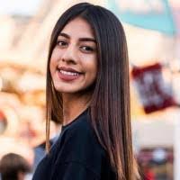 Stephanie Blas's Instagram, Twitter & Facebook