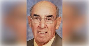 Michael Lopes's Instagram, Twitter & Facebook