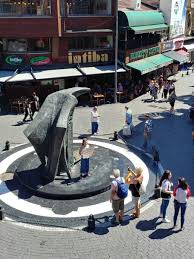 Eagle statue eagle outdoor statue eagle statues and figurines, eagle statue bald eagle statue for outdoors and yards, outside statues and sculptures, fake eagle , eagle decor eagle. Deniz4future On Twitter Climatestrike Week 20 This Week I Striked At A Very Lively And Crowded Spot In Front Of The Eagle Statue The Symbol Of Besiktas My Best Strike Ever