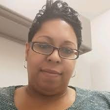 Carla Sexton's Instagram, Twitter & Facebook