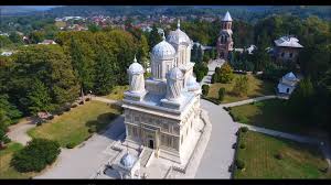 Plecare constanța preț 230 lei/elev plecare bucurești preț 130 lei/elev. Excursie Privata In Curtea De Arges Nicolas Experience Tours