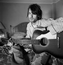 Kurt Cobain Sits On The Edge Of A Bed For A Portrait At The Inn At The Market Jan 1 1993 Photo C Charles Pete Donald Cobain Nirvana Kurt Cobain Kurt Cobain