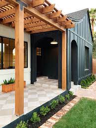 These Craftsman Front Porch Ideas Are What Dreams Are Made Of Hunker Craftsman Front Porches Home Exterior Makeover Evergreen House
