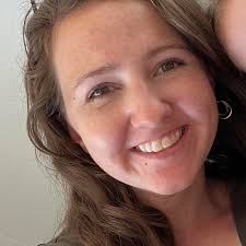 What time should we arrive at the Iowa State Fair for a concert?