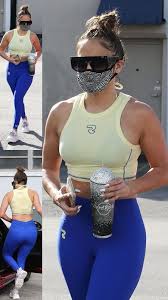 Последние твиты от jlo (@jlo). Jennifer Lopez In 2021 Jennifer Lopez Outfits Jennifer Lopez Body Jennifer Lopez Workout