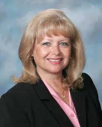 Jackie Lunsford's Instagram, Twitter & Facebook