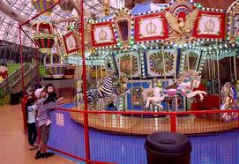 This is the best circus circus hotel and resort in las vegas if you are travelling with kids. Juegos Hotel Circus Circus Las Vegas Disko Is One Of The Most Popular Rides At The The Circus Circus S Reputation Precedes It Tukuosabuk