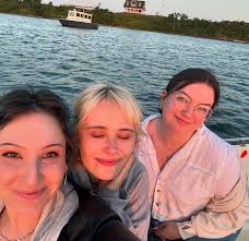 Antonia Cruz-Kent (@antoniacruzkent) • Instagram photos and videos