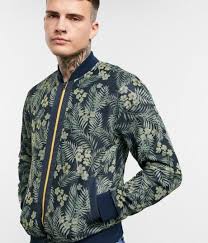 Codes promo, ventes flash, livraison offerte, trouvez le produit de vos rêves à prix réduit ! Guide Des 27 Blousons Bombers Pour Homme Tendances 2020