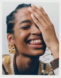 Louisa Maier's Instagram, Twitter & Facebook