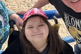 Fundraiser by Graeme Meek : Support our little superstar ⭐️