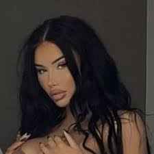 Model strips to promote sexy thigh-high boots but some say shes overdoing  it - Daily Star