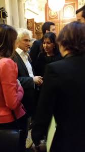Obsèques de guy bedos : Anne Hidalgo Ar Twitter Avec Patrick Pelloux Quelques Minutes Avant Le Debut De La Conference Impact2 A L Hotel De Ville Http T Co Qmy8tsxnn4
