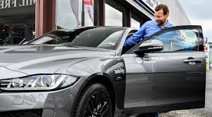 83 results for garage in st.gallen. Emil Frey Wird Zum Autoteiler Agvs Upsa